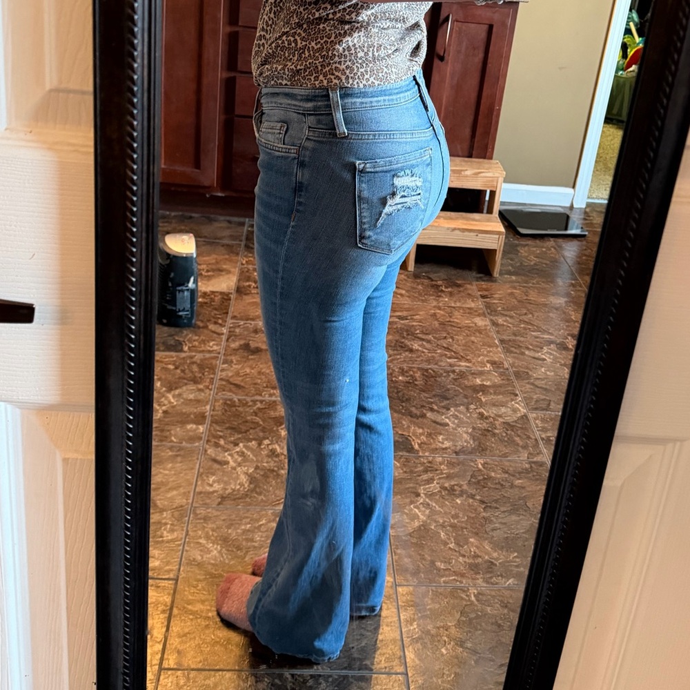 Stylish Blue Flare Women's Jeans